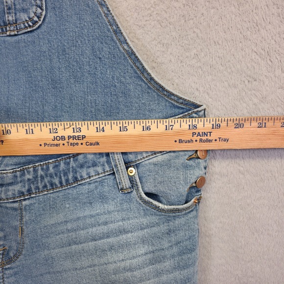Ingrid and Isabel Maternity‎ Overalls Womens 2 Blue Denim Distressed Hem 36x27 - Picture 3 of 16